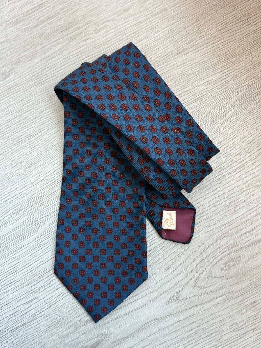 Brooks Brothers “346” All Wool Tie Blue Foulard Print